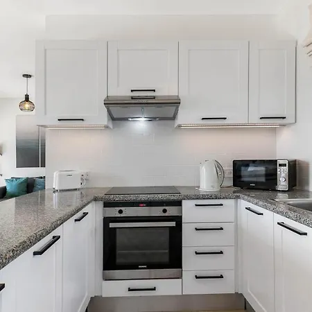 Modern U2 - Zias With Lovely Views In Heart Of Aphrodite Hills Apartment Kouklia