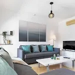 Modern U2 - Zias With Lovely Views In Heart Of Aphrodite Hills كوكليا
