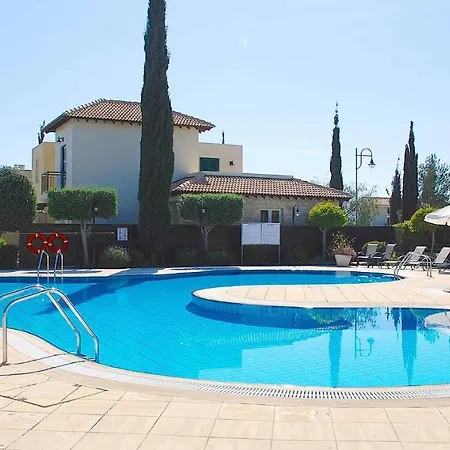 Modern U2 - Zias With Lovely Views In Heart Of Aphrodite Hills *