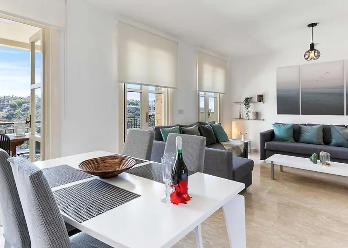 Modern U2 - Zias With Lovely Views In Heart Of Aphrodite Hills Apartamento