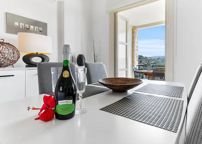 Modern U2 - Zias With Lovely Views In Heart Of Aphrodite Hills * Kouklia