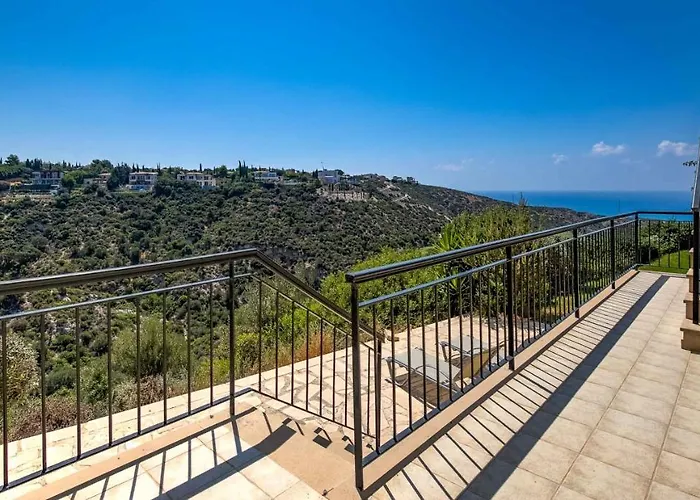 Modern U2 - Zias With Lovely Views In Heart Of Aphrodite Hills Apartmán Kouklia