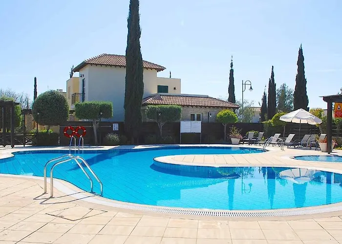 Modern U2 - Zias With Lovely Views In Heart Of Aphrodite Hills *